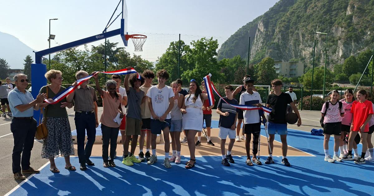 Saint-Égrève. Une nouvelle jeunesse pour le terrain de basket de Clapières