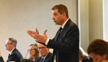 un conseil municipal est programmé trois jours après la fin du procès