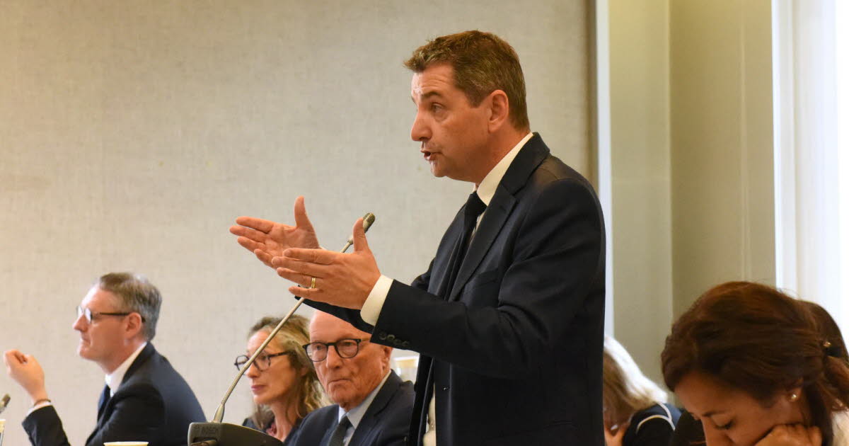 un conseil municipal est programmé trois jours après la fin du procès