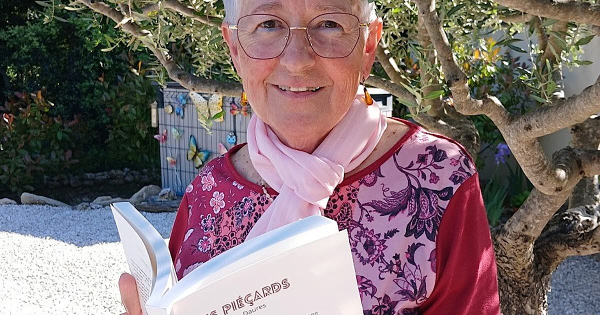 Oyonnax. Joëlle Courtin dédicace son livre sur les piéçards