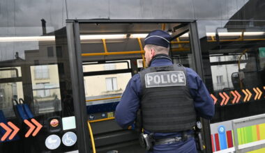 Firminy. Interpellé avec de la résine de cannabis, il frappe les policiers