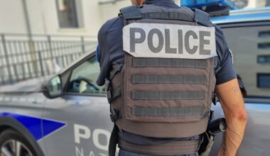 Saint-Étienne. Il sort un couteau, les policiers le mettent en joue avant de l’interpeller