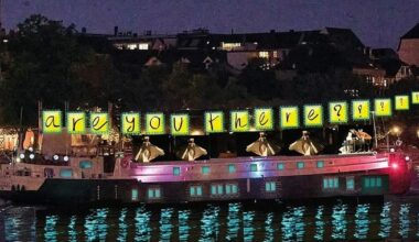 Strasbourg. Un happening artistique sur la péniche Lorin’s promenade