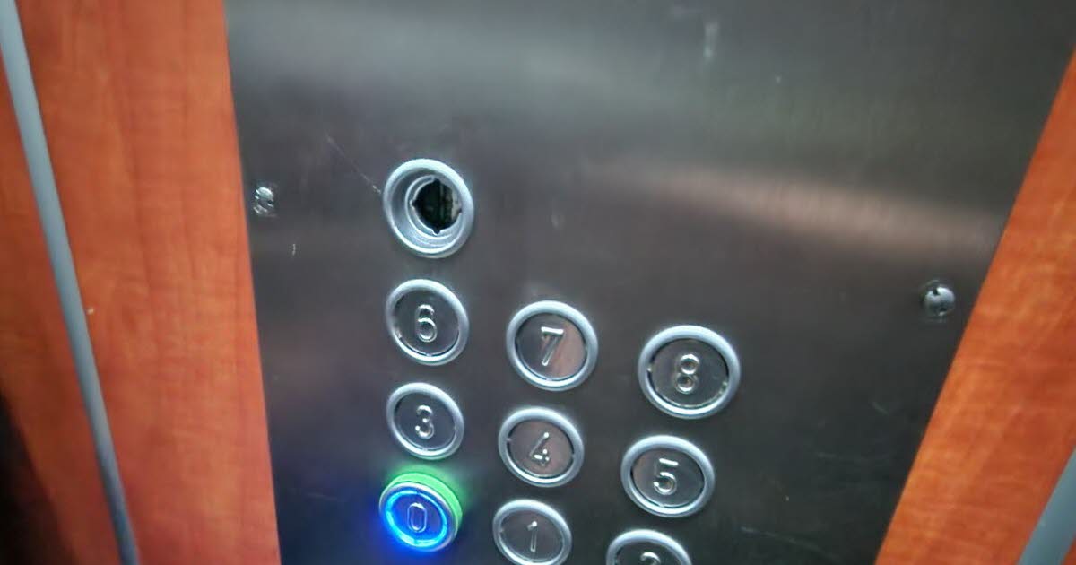 un immeuble de 10 étages sans ascenseur pendant deux semaines à Maxéville