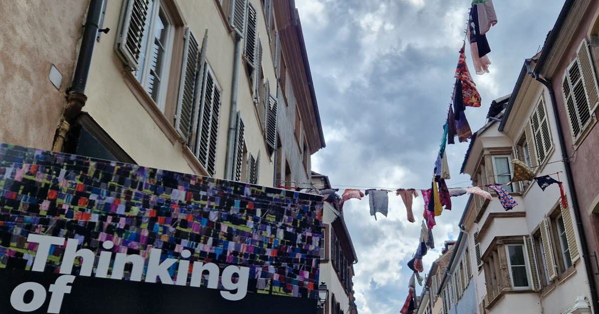 une exposition en hommage aux victimes de violences sexuelles en temps de guerre