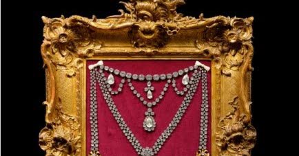 Strasbourg. Une réplique du célèbre « collier de la reine » de Marie-Antoinette entre au Musée des arts décoratifs