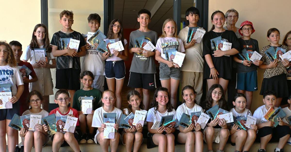 Prissé. Des livres offerts aux futurs collégiens