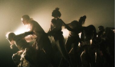 "Clowns", la plongée envoutante dans l'univers d’Hofesh Shechter