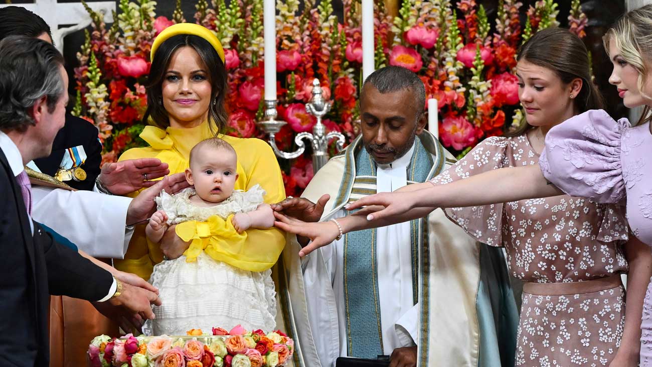 La princesse Estelle devient marraine pour la première fois au baptême de sa cousine Ines