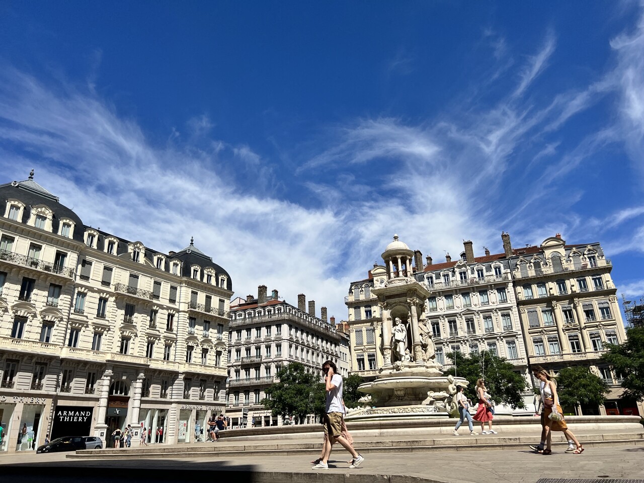 Commerce à Lyon. Une nouvelle boutique rare en France ouvre en Presqu'île : tout savoir