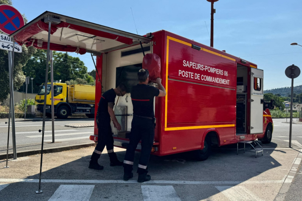 Un poste de contrôle a été mis en place.