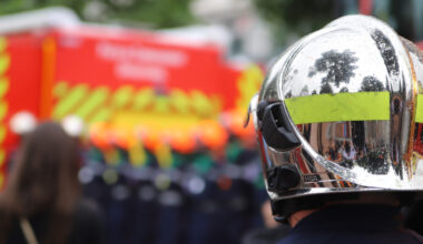 deux jeunes gravement blessés après avoir percuté un arbre en voiture