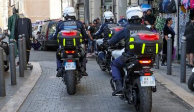 pour fêter sa libération conditionnelle, un homme commet un cambriolage et part acheter du crack