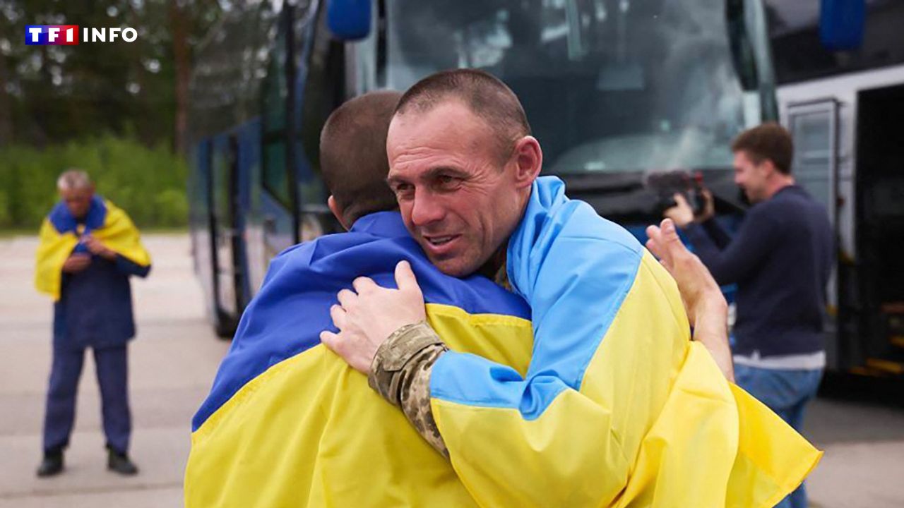 "Nos hommes rentrent chez eux" : nouvel échange de prisonniers entre l'Ukraine et la Russie