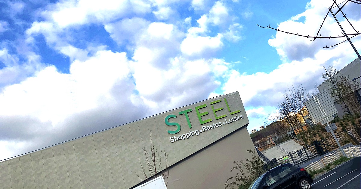 STEEL : BONOBO PREND SES QUARTIERS À LA PLACE DE JENNYFER