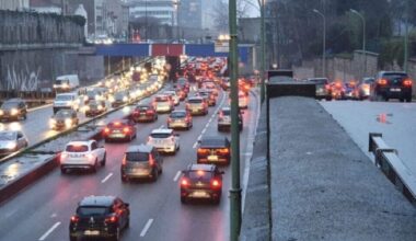 Circulation très encombrée sur les routes de Paris et d'Île-de-France, 360 kilomètres de bouchons cumulés