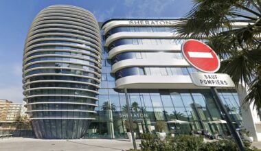 Nice. Cette école empêchée d'ouvrir sur la Promenade des Anglais, la rentrée compromise
