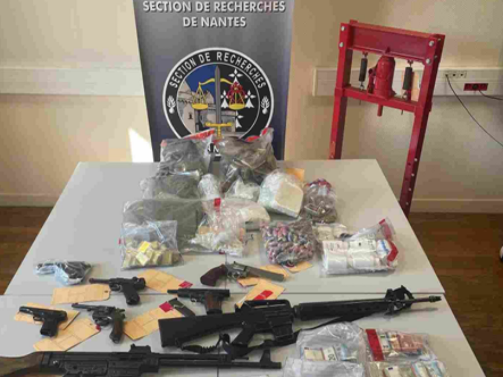 Cannabis, armes, lingots d'or… Un trafic de drogue démantelé après une prise XXL en Loire-Atlantique