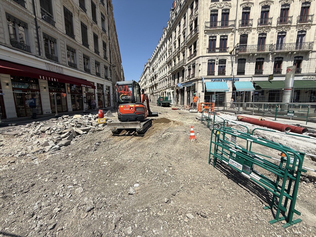 pourquoi la ZTL en Presqu'île n'est pas finie