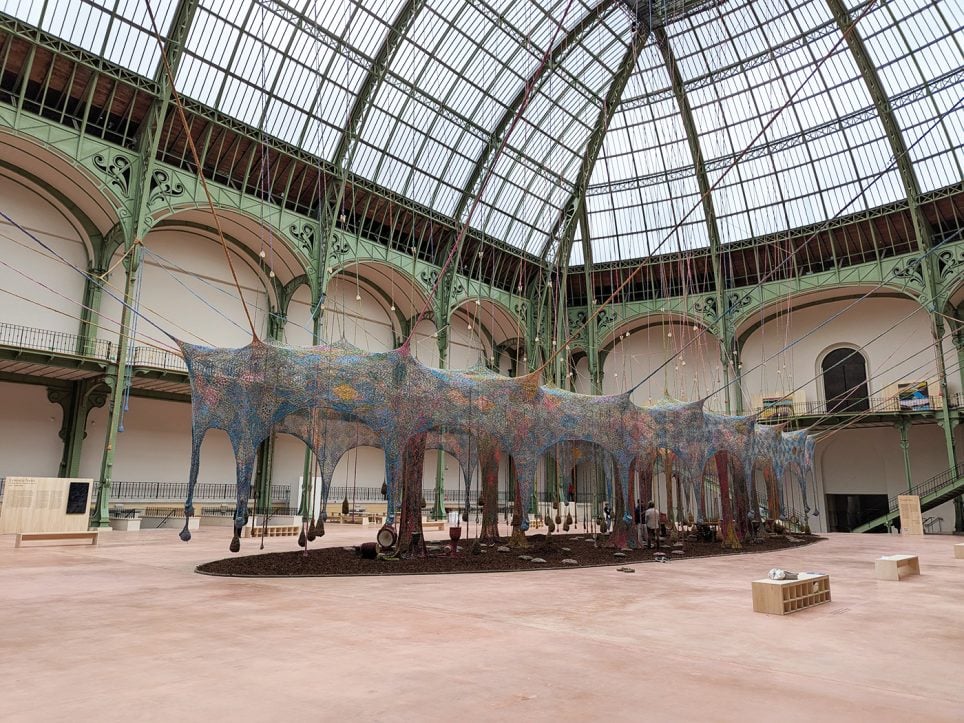 Ernesto Neto, Exposition Nosso Barco Tambor Terra au Grand Palais, 2025