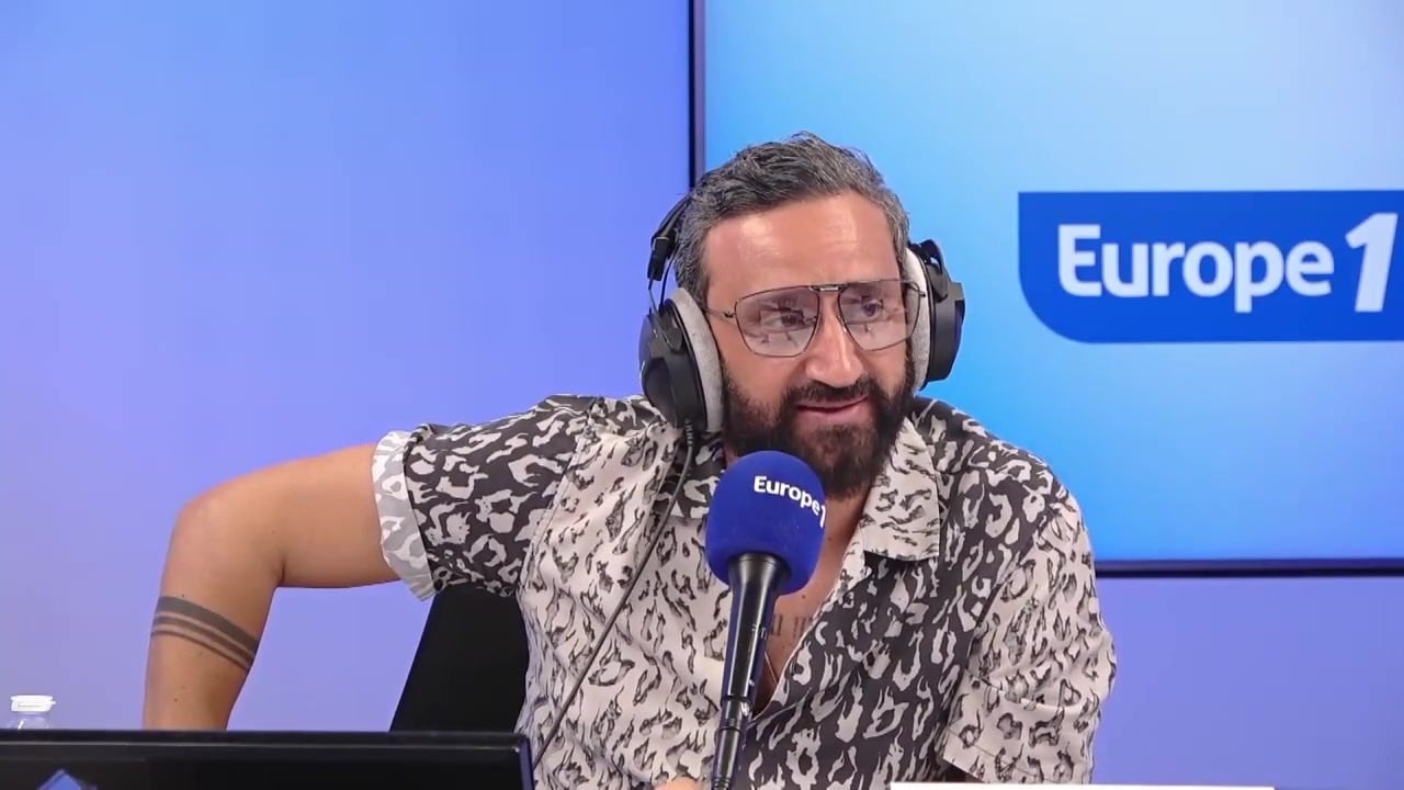 “Son postérieur dénudé” : Cyril Hanouna s'engouffre tête la première dans la polémique du moment