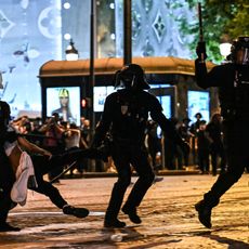 Violences après la victoire du PSG face à l'Inter Milan