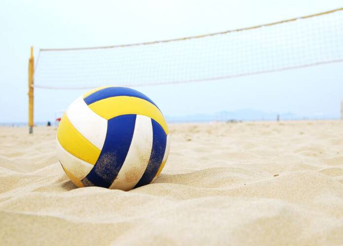 Montceau - Du beach volley sur les terres du beach rugby