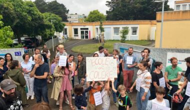 la directrice de l'école a été écartée