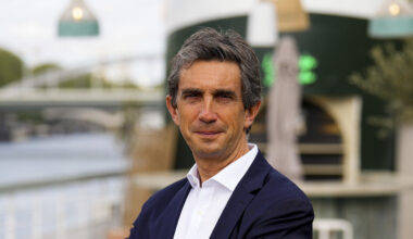 Finale Grenoble-Montauban, finances des clubs, Biarritz... Yann Roubert (LNR) dit tout sur la Pro D2