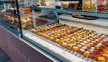 des salariés s'indignent de la rémunération du patron des boulangeries Yvonne à Rouen