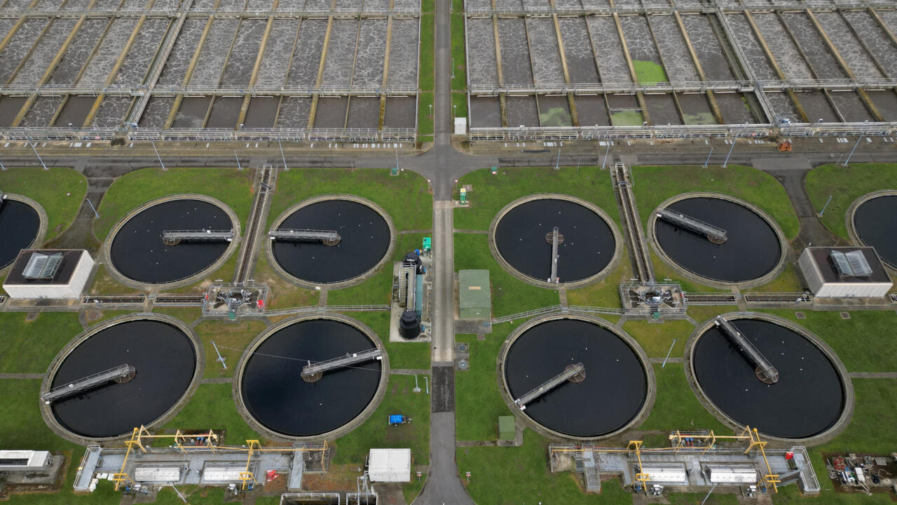 Royaume-Uni: qui va payer la crise de l'eau?