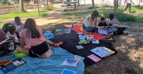 Avec Lecture au Parc, les bibliothèques vont à la rencontre des familles