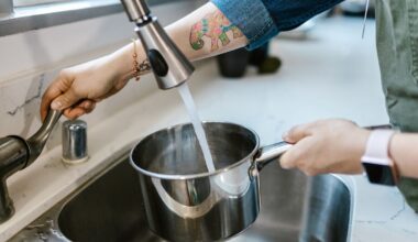 Énergie, eau et déchets : Combien coûtent les charges de base en Europe ?
