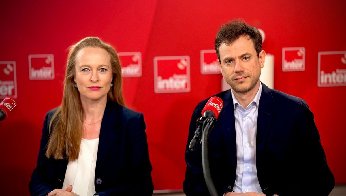 Remise du rapport sur les violences dans les établissements scolaires.