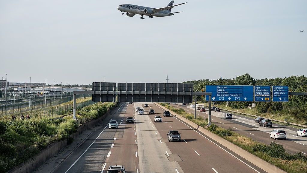 Sur l’Autobahn, rouler vite, c’est autorisé… mais pas n’importe comment !