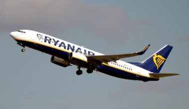 Ryanair va supprimer les dessertes de Bergerac, Brive et Strasbourg pour protester contre la taxe sur les billets
