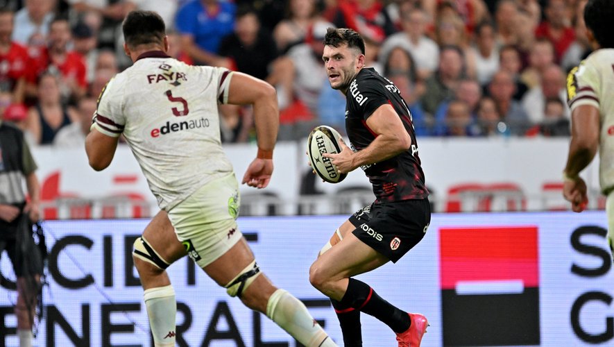 VIDEO. Stade Toulousain : "Oh pardon, tu dormais ?" Quand Blair Kinghorn débarque en pleine nuit chez ses nouveaux coéquipiers des Lions britanniques