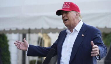 Deux accords en 90 jours, le maigre bilan de Donald Trump