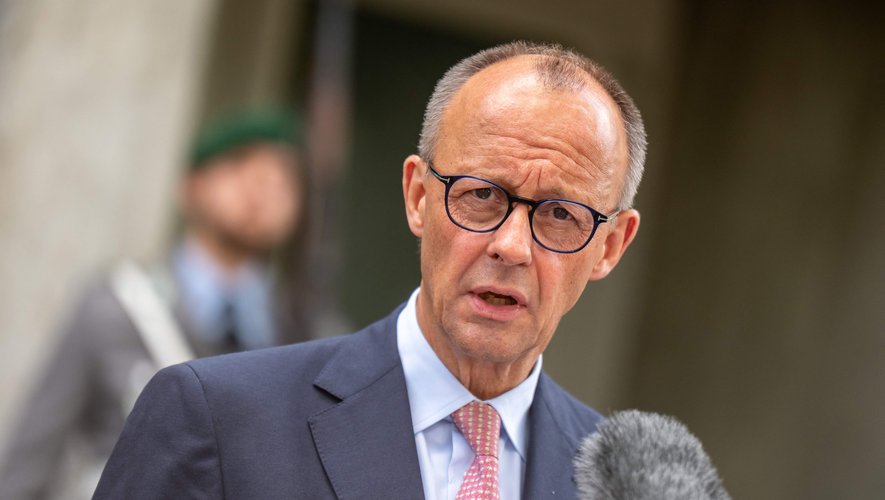 Marche des fiertés : "Pas un chapiteau de cirque"… Tollé en Allemagne après les propos du chancelier Friedrich Merz sur le drapeau LGBT +