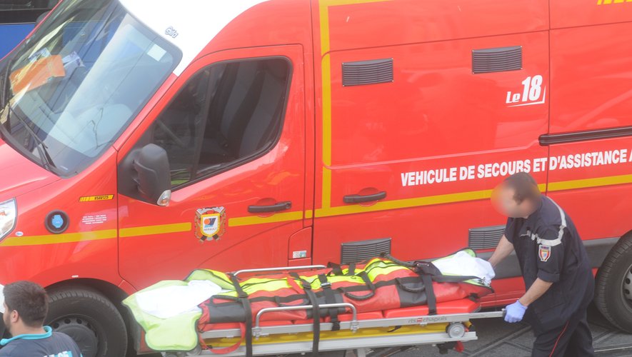 Deux jours d’ITT : un homme ivre et armé blesse un pompier en intervention après avoir forcé son véhicule de secours
