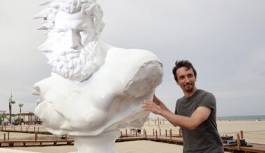 Hercule prêté, Neptune attendu : la statue monumentale de Léo Caillard livrée début 2026 à Narbonne-Plage
