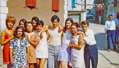 Alos. Plongée dans le passé avec des photos d’époque