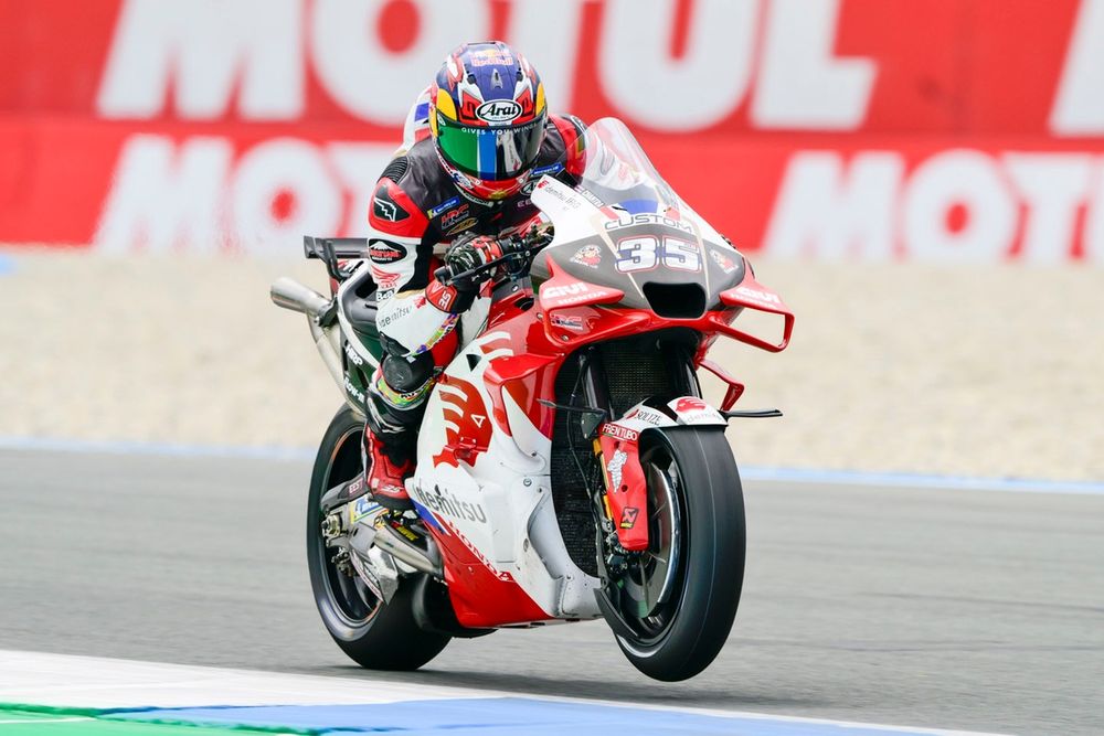 Somkiat Chantra a marqué son premier point en MotoGP juste avant de se blesser.