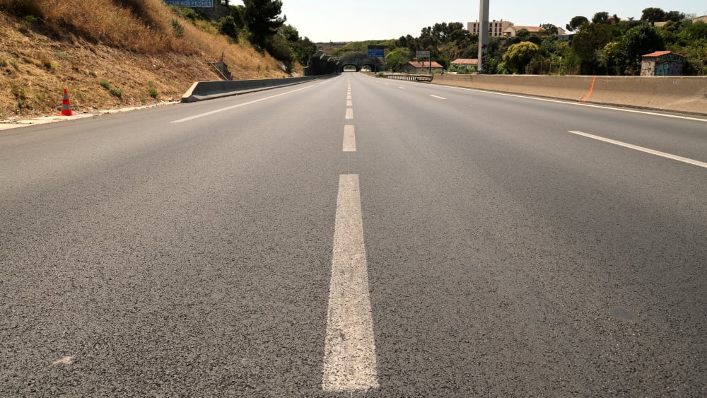 l'A502 est fermée en direction de Marseille en raison d'un accident