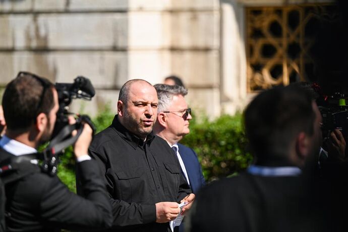l'ancien ministre de la Défense nommé à la tête du Conseil de sécurité