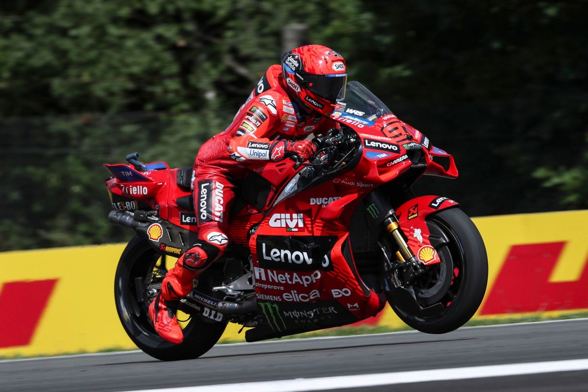 Marc Márquez ne lâche toujours aucun point