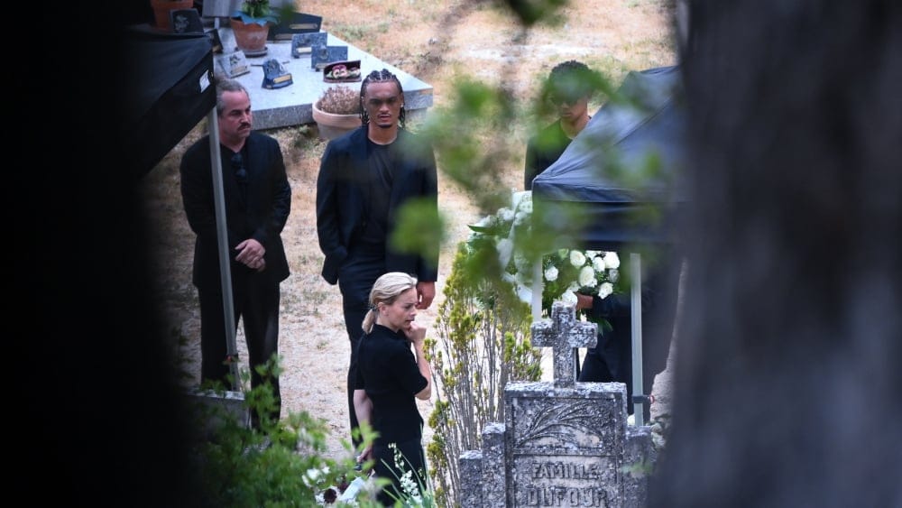 Audrey Crespo-Mara, l'épouse de Thierry Ardisson, et Sekou Mara, le fils de celle-ci.