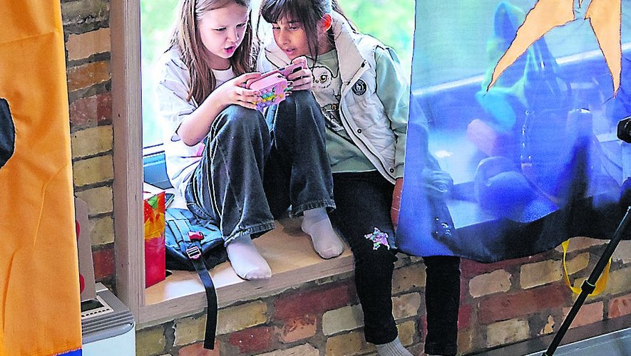 ENTRETIEN. Guerre en Ukraine : en enlevant les enfants, "le but des Russes est d’effacer l’identité ukrainienne"