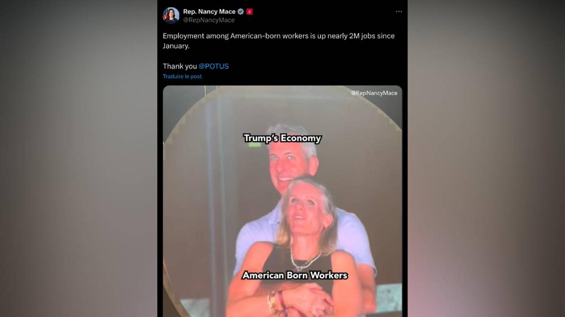 La vidéo virale du concert de Coldplay a inspiré à une élue trumpiste une blague qui s’est retournée contre elle