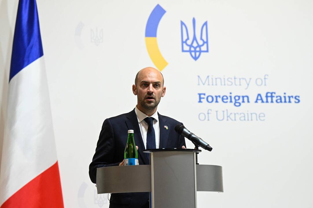 Jean-Noël Barrot, ministre français des Affaires étrangères, lors d'une réunion bilatérale à Kiev, le 21 juillet. — © IMAGO/Danylo Antoniuk / IMAGO/Anadolu Agency